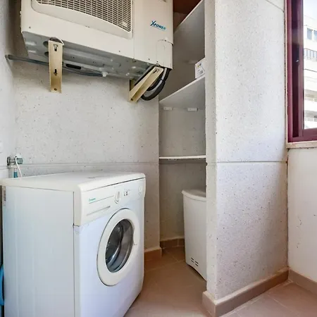 Guzman - Zafiro Κάλπε