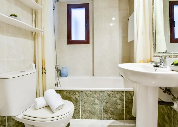 Guzman - Zafiro Lejlighed